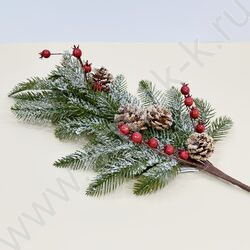 Новогодний сувенир "Ветка заснеженная с шишками и ягодами"  60см NEW | Фото 1