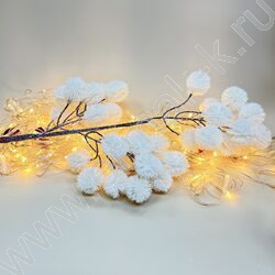 Новогодний сувенир "Ветка с заснеженными белыми ягодами"  60см NEW | Фото 2