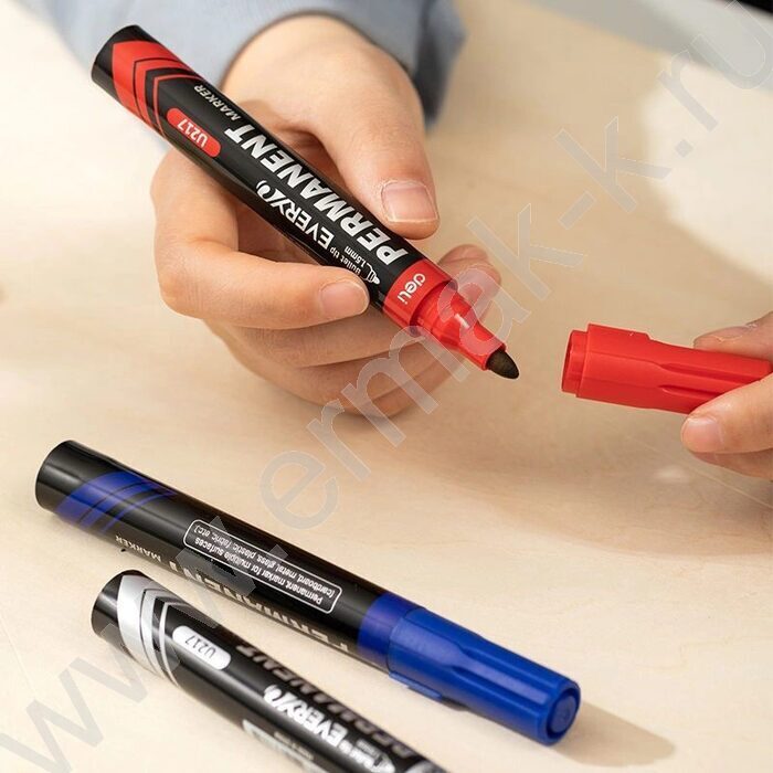 Маркер перм. /красный/ 1,5мм круг Everyu | Фото 3