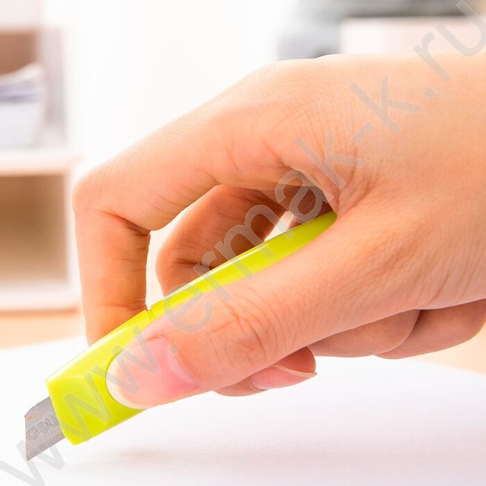 Нож канцелярский  9мм Vivid Mini фиксатор /ассорти, блистер | Фото 8